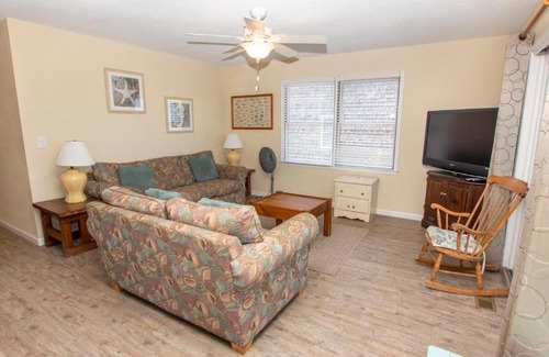 Colington Casa | Semi-Oceanfront, Ocean Views, 200 ft to Beach access, Dogs Welcome, KD242, Fitzs Wave Watcher