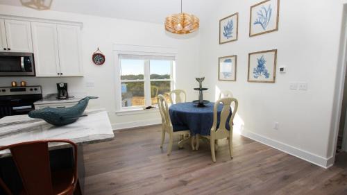Carova Beach Casa | Semi-Oceanfront, Wild Horses, Hot Tub, Ocean Views! 4x2000, Sandfiddler Inn