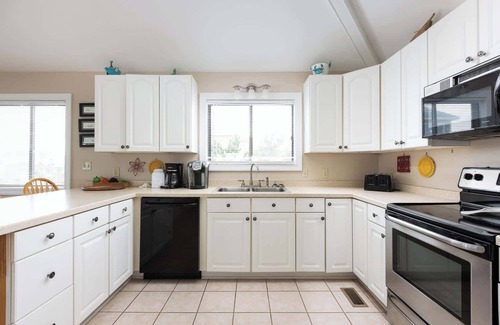 Whalehead Beach Casa | Semi-Oceanfront with Heated Pool, Cabana, Ocean Views
