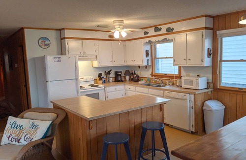 Kitty Hawk Cabaña | ⛱Semi-Oceanfront with Ocean Views in Kitty Hawk🌊 Beach Access Just 30 feet away