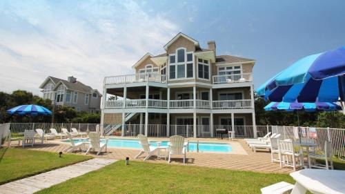 Pine Island Casa | Semi-Oceanfront, Yard, Private Pool, Close to Beach, Rec Rm, PI185, Sugar N Spice