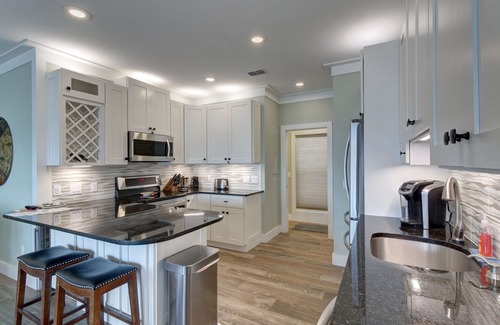 Navarre Beach Casa | Beach / Waterfront Home en Navarre Beach Sound - Kayaks / Paddleboard - 70 "TV / PS4