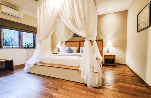Laksmana Hotel | Seminyak Square Hotel And Villas
