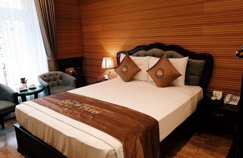 Thanh Xuan Hotel | Sen Hotel by Bay Luxury