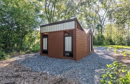 Geneva Cabina | Seneca Hideaway/Sunken Vessel/Hot Tub