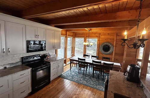 Geneva Casa | Seneca Lake Waterfront-On Wine Trail frente a Three Brothers, cerca de Ginebra