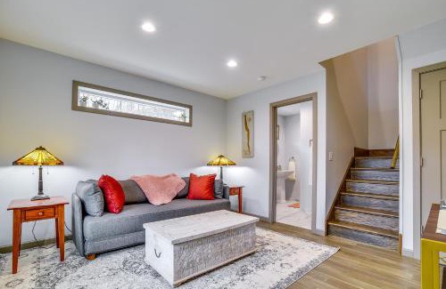 Valois Apartamento | Seneca Lake Wine Trail Studio with Water View!