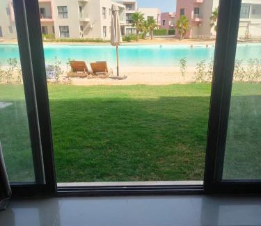 El Alamein Chalet De Esquí | Senior Ground Chalet Located on the Crystal Lagoon - Plage Sidi Abd El Rahman