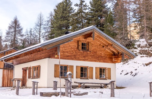 Untertauern Chalet De Esquí | "Sennhütte" quietly situated alpine hut in Obertauern with Swiss stone pine sauna