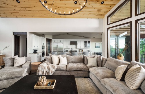Sierra Pines Cabina | SENSATIONAL LUXURY LODGE IN THE COOL PINES OF THE WHITE MOUNTAINS OF AZ