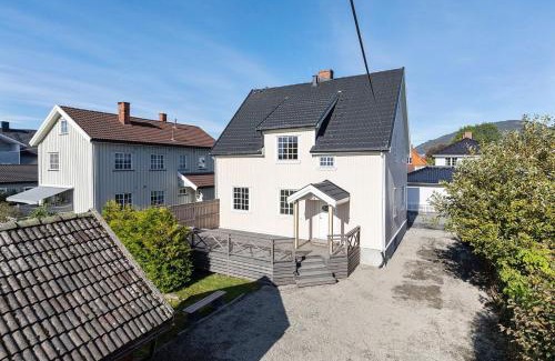 Lillehammer Apartamento | Sentral leilighet i klassisk hus!