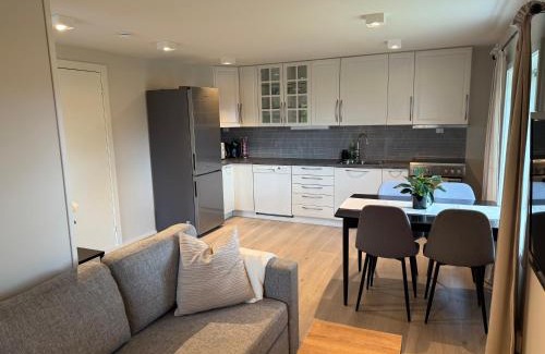 Tromsdalen Apartamento | Sentral og koselig leilighet