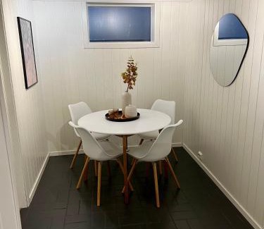 Tromsdalen Apartamento | Sentralt plassert leilighet ved Sherpatrappen