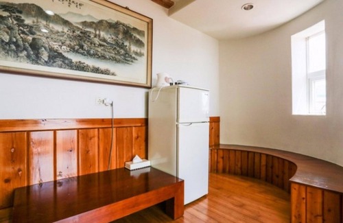 Songsan-dong Casa | Seoguipo Seaside House Youngbin Pension