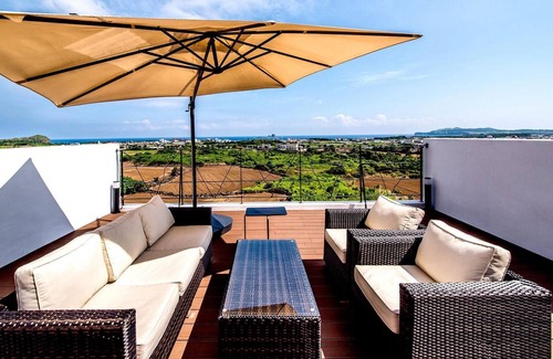 Andeok Casa | Seogwipo Lucid M Pension