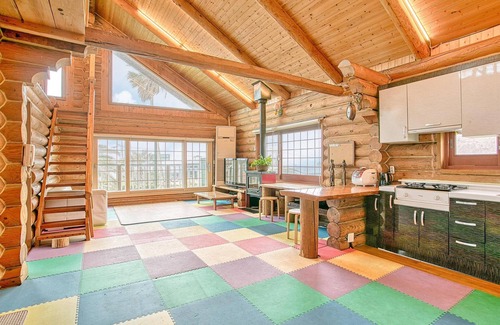 Jungmun Casa | Seogwipo Neulbada Pet Pension