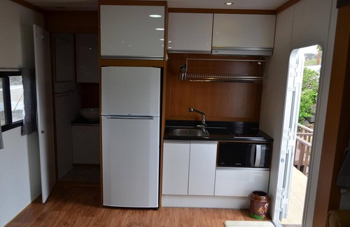 Pyoseon Casa | Seogwipo Pyoseoncaravan