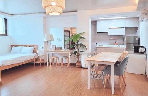 Songsan-dong Casa | Seogwiporto