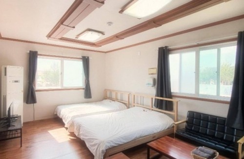 Seosan Casa | Seosan Badasarang Pension Town