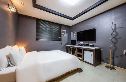 Seosan Hotel | Taean Anmyeondo Sea