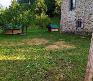 Montenegro Chalet De Esquí | Seosko Domacinstvo Rijeke
