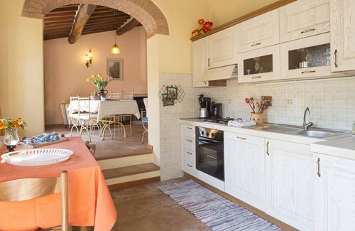 Castellina in Chianti Cabaña | Romántica cabaña 2BR / 2BA en Chianti Estate