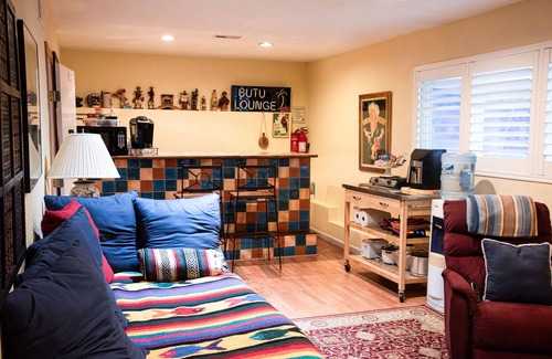 Leona Heights Casa | Unidad separada de suegros en las colinas de Oakland