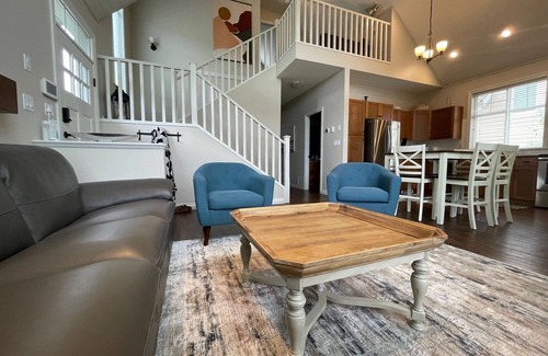 Okanagan-Similkameen Cabaña | Sept Long Weekend | Sleeps 8 | Close to pool