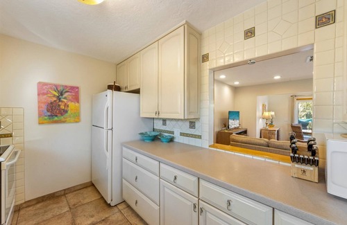 Whitney Beach Casa | September Golf Cart Special