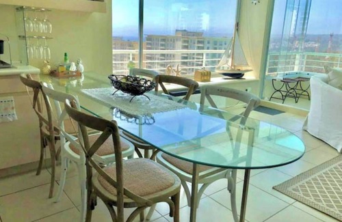 Algarrobo Apartamento | Septiembre en la Playa para 4, parrilla, jacuzzis