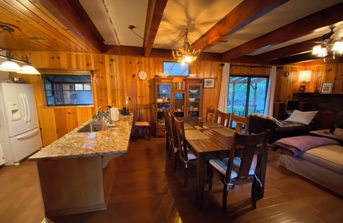 Springville Casa | Sequoia Forest Chalet