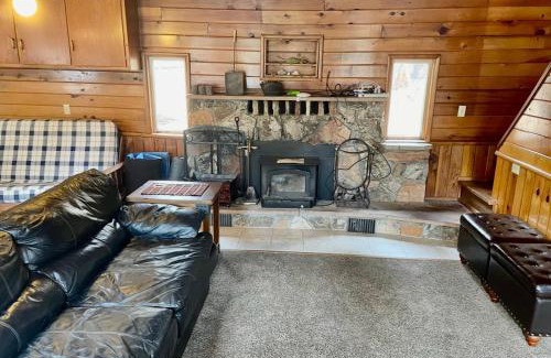 Posey Casa | sequoia National Forest CabinH