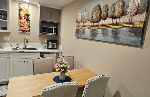 Three Rivers Apartamento | Sequoia Relaxation Nook / charming 1 bedroom studio in three rivers