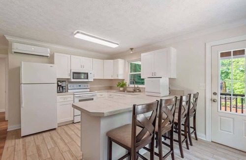 Andersonville Casa | Sequoyah Marina Craftsman| Near Marina