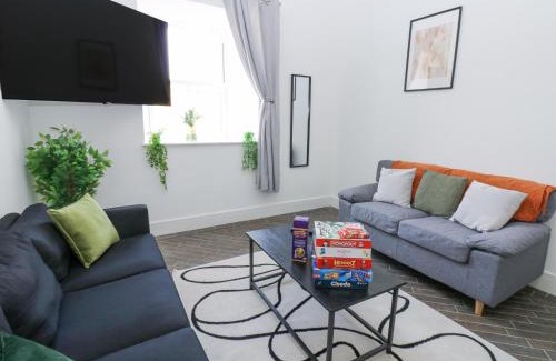 Eastgate Casa | Seraphim House