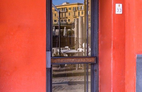 Pozzuoli Apartamento | Serapide's Temple by Wonderful Italy