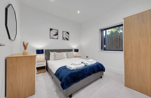 Canbury Apartamento | SERCASA ~ Appletree Court ~ Kingston {dos}