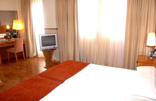 Plaza de Toros-Doctores-San Lázaro Hotel | Sercotel HMO Martina