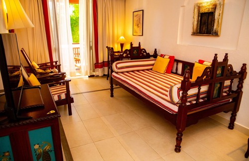 Shanzu Hotel | Serena Beach Resort and Spa