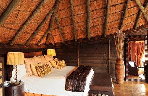 Selous Game Reserve Cabina | Serena Mivumo River Lodge