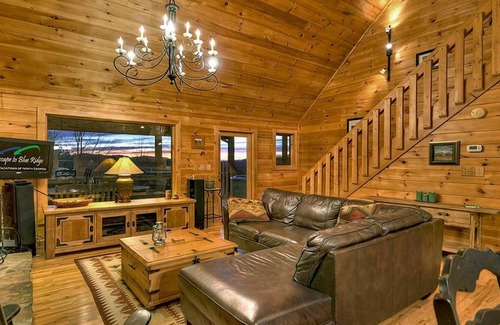 Morganton Cabina | Serendipity by Escape to Blue Ridge