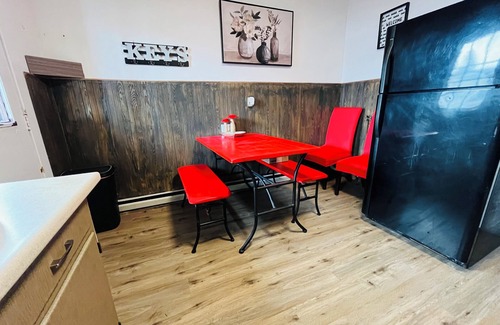 Wilkes-Barre Casa | Serendipity Corner Guesthouse