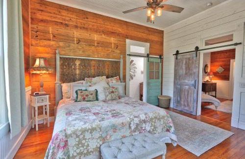 Wimberley Casa | Serendipity Farmhouse