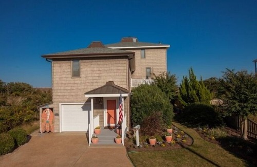 Northeast Virginia Beach Casa | Serendipity - Oceanfront - North End VB