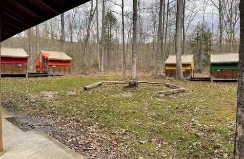 Petersburg Cabina | Serendipity - Primative, Rustic, Unique Tabins half hour from Penn State.