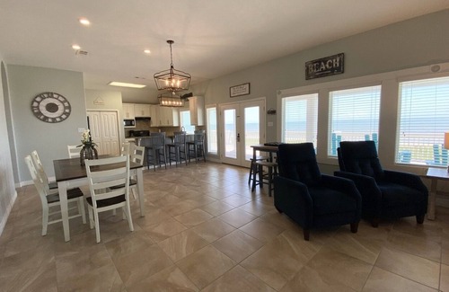 Crystal Beach Casa | Serendipity Shore 3 Bedroom Home by RedAwning