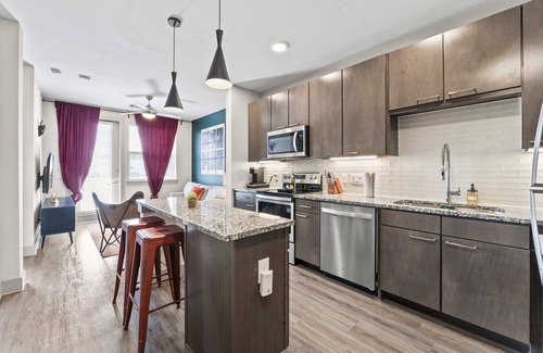 Montopolis Apartamento | Serene 1BR luxe suite close to DT w/ fast WiFi gym