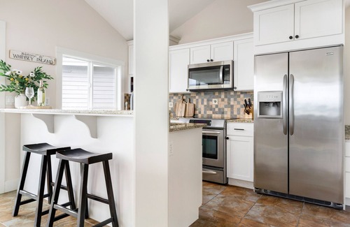Island County Casa | Serene 2-bedroom beach retreat with clear waters and sea breeze in Langley