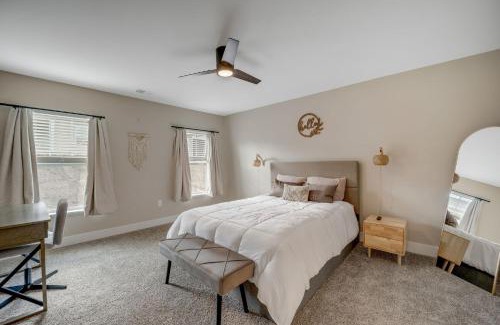 Williamsburg Casa | Serene 2-Bedroom Condo in Traverse City