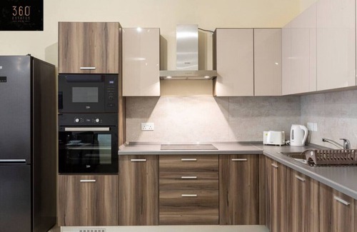 Marsaxlokk Apartamento | Serene 2BR Apartment with Picturesque Views